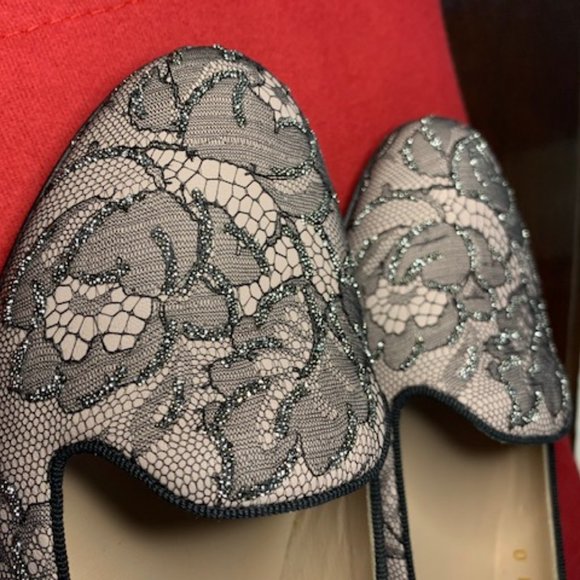 Valentino Garavani Black Lace Flats/Loafers - NWT - Picture 3 of 9